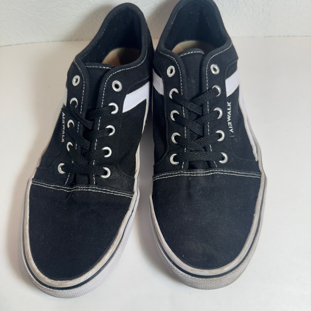 Airwalk Canvas Sneakers Men's Skateboarding Shoes‎ Black White Casual